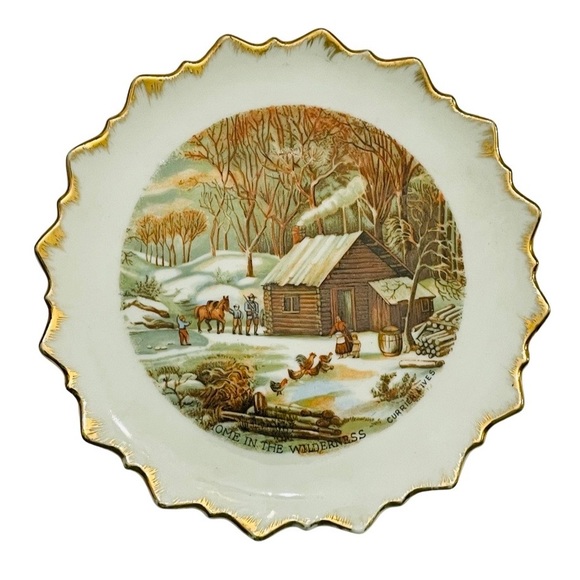 Vintage Set of 4 Gold Scalloped Edge Currier & Ives Dish Plates Made in Japan - Picture 4 of 6